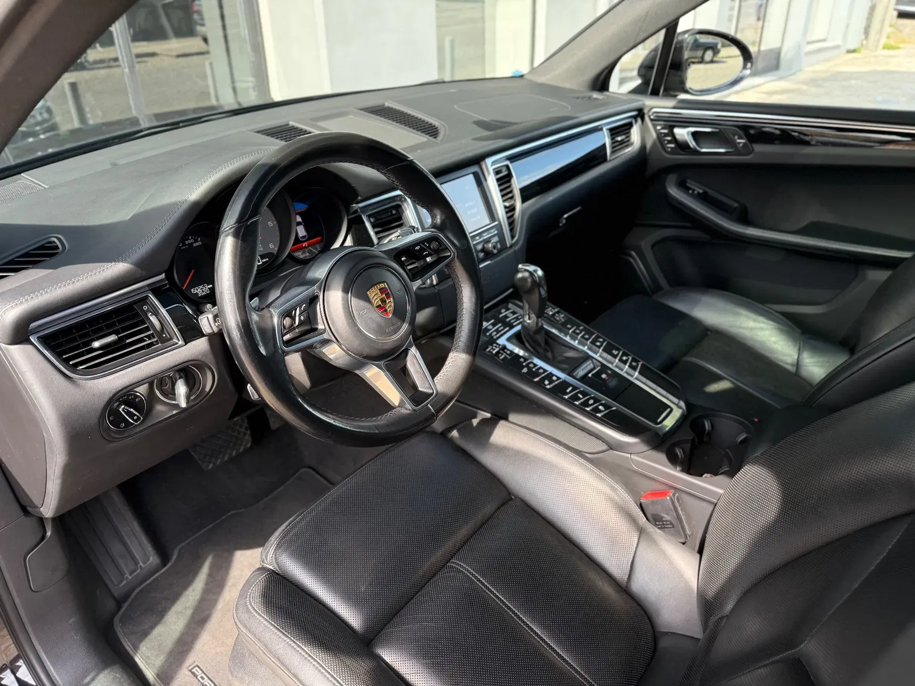 Porsche Macan S PDK 5