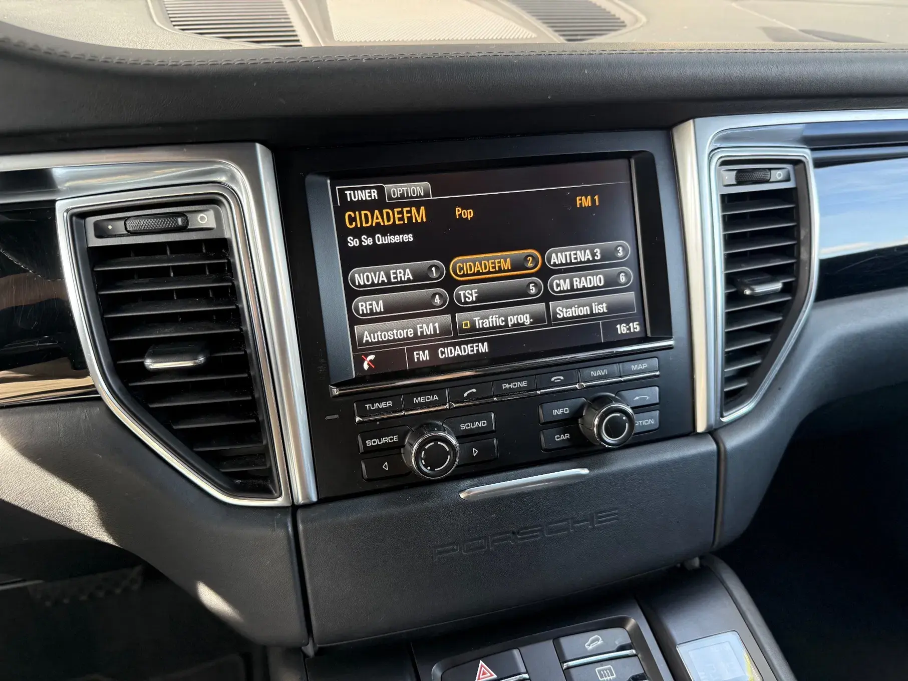 Porsche Macan S PDK 13