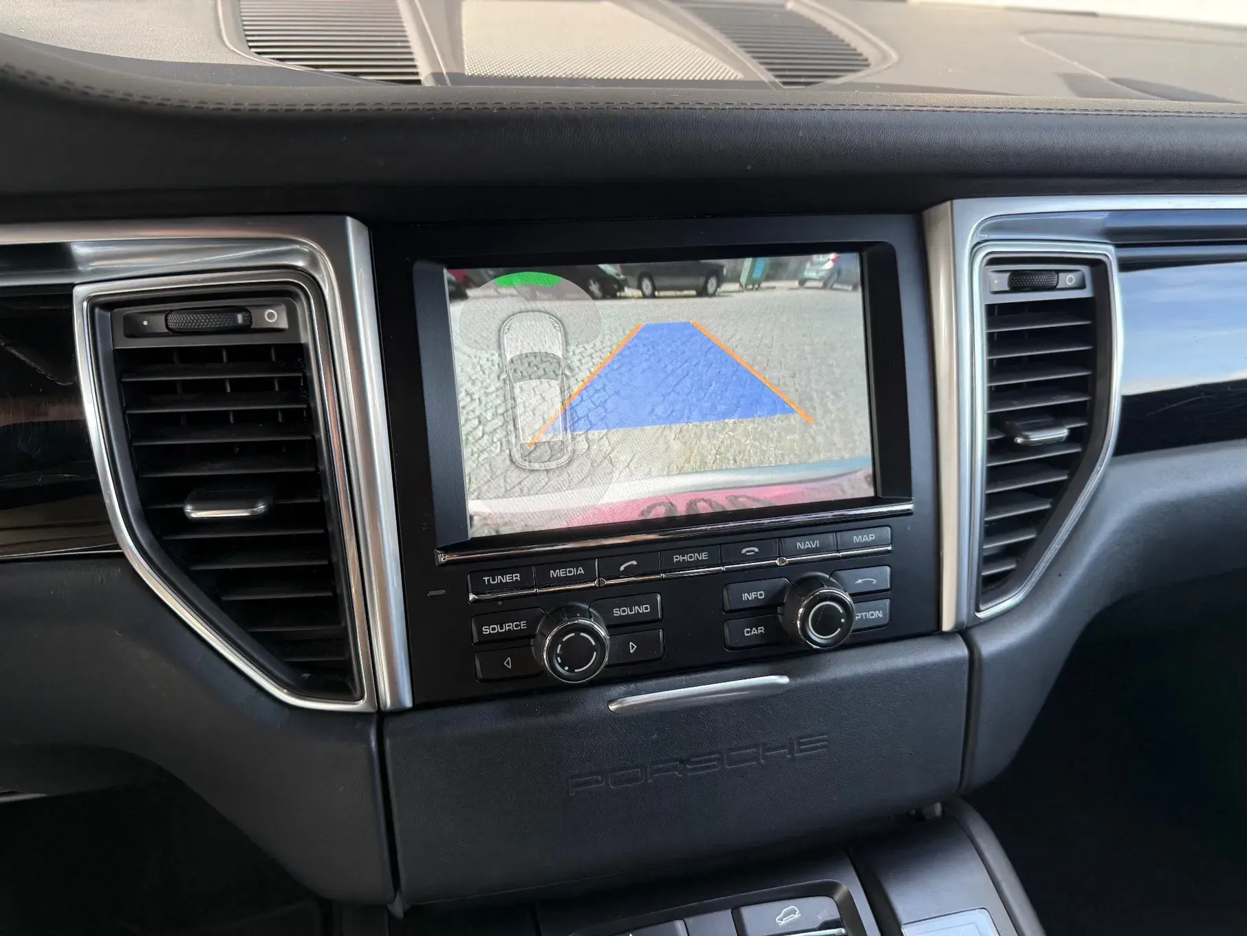 Porsche Macan S PDK 15