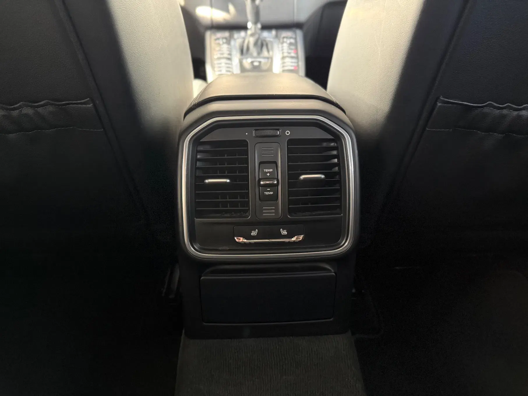 Porsche Macan S PDK 19