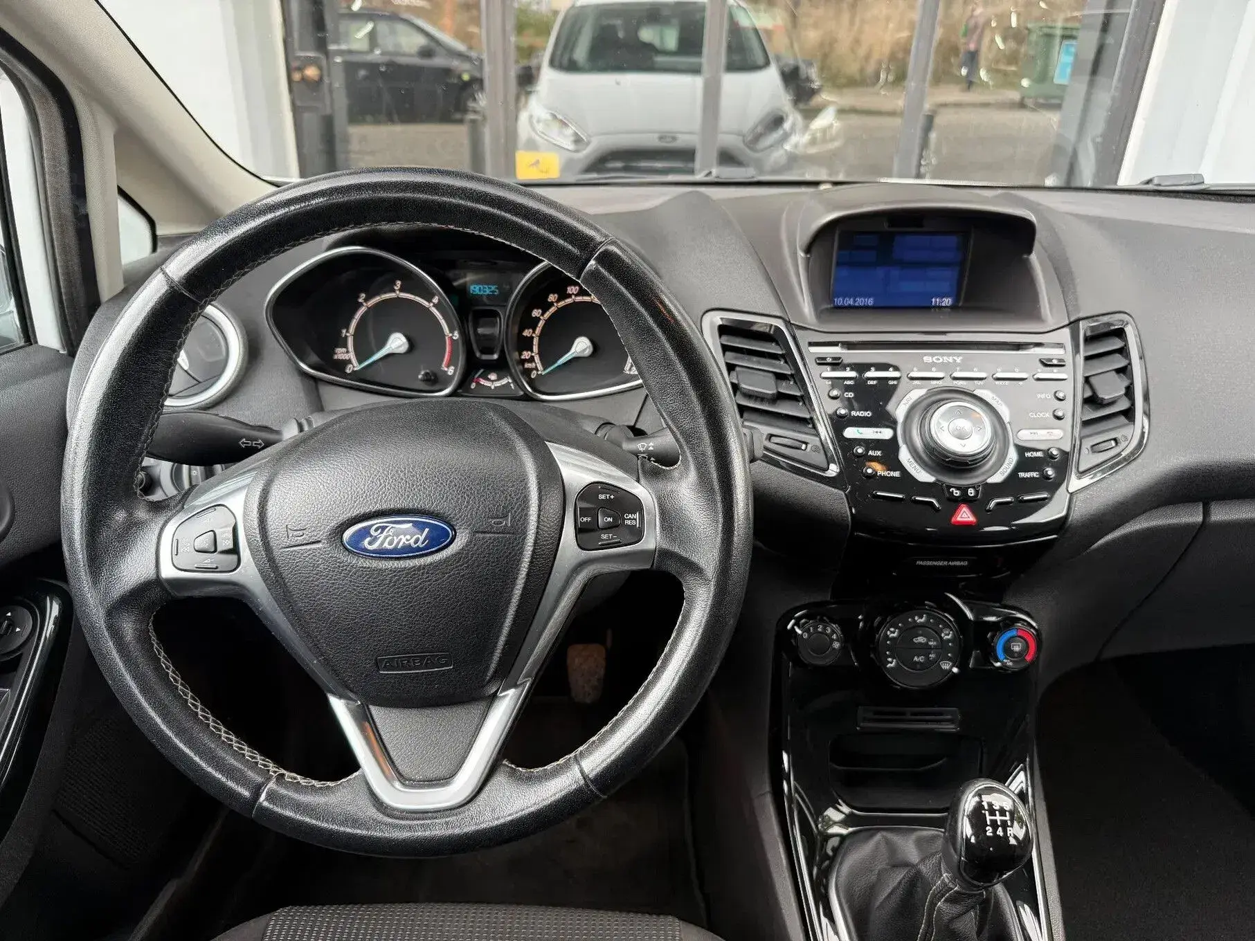 Ford Fiesta Outro 10
