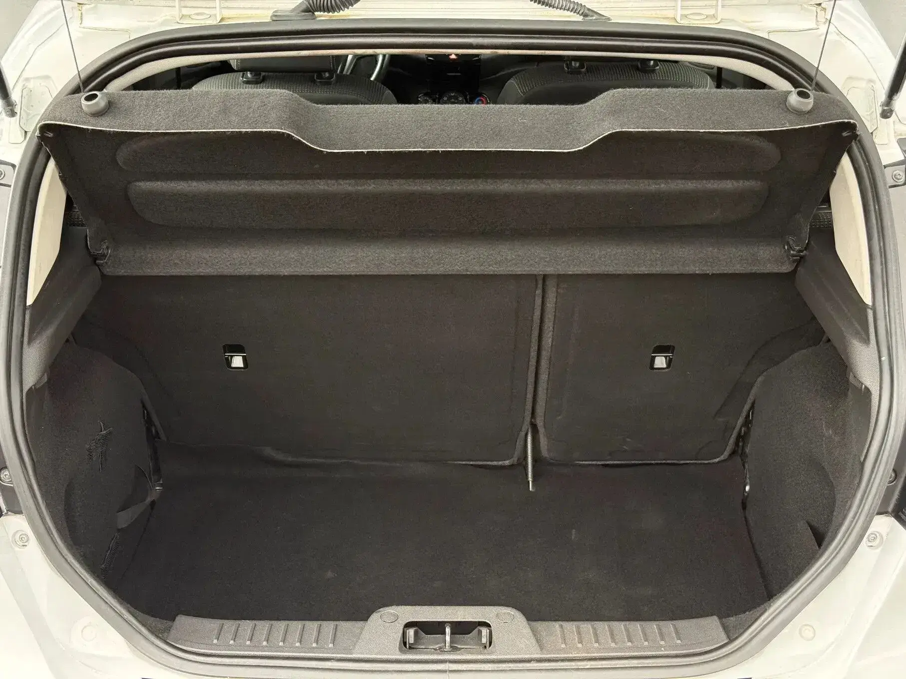 Ford Fiesta Outro 20