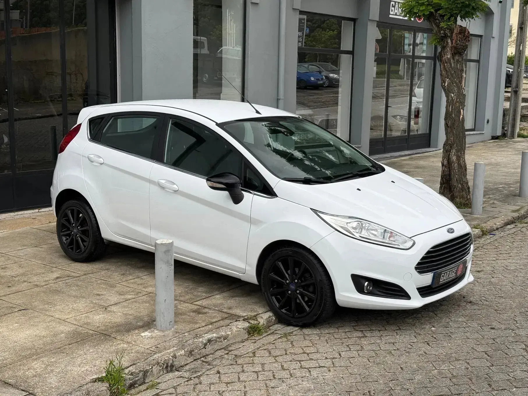 Ford Fiesta Outro 22