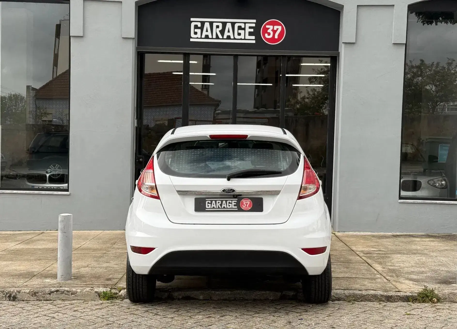 Ford Fiesta Outro 25