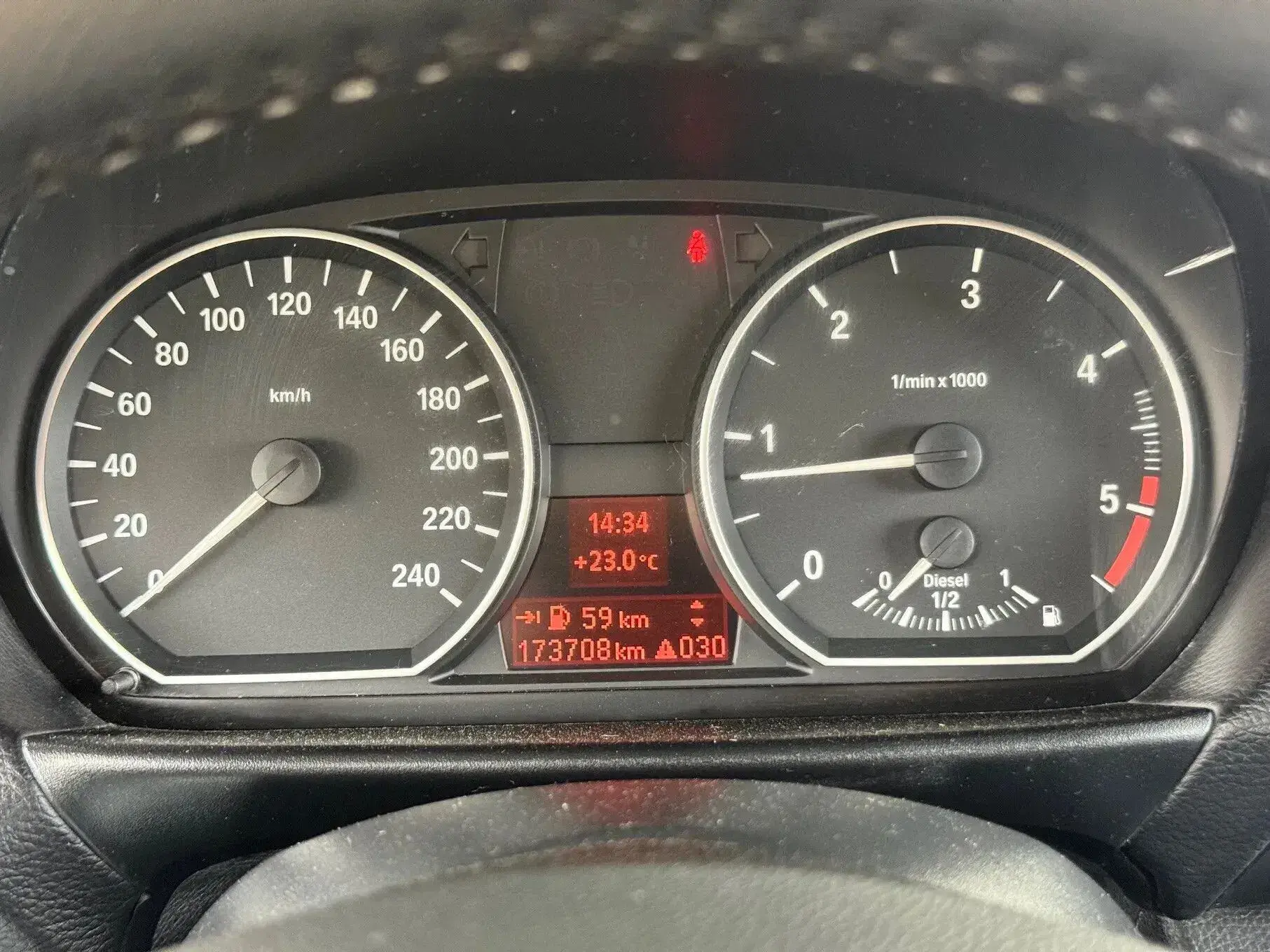 BMW 116 d 11