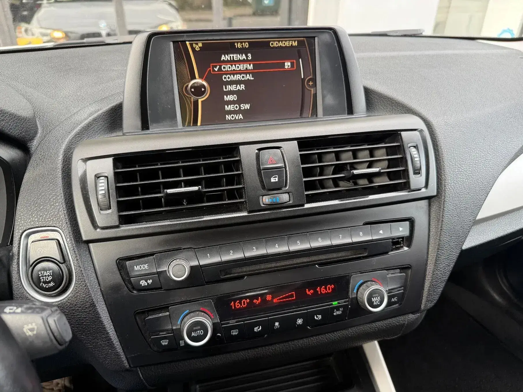 BMW 118 Outro 13