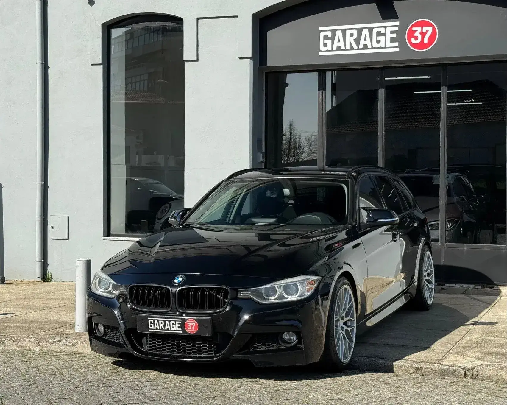 BMW 320 d Pack M 21
