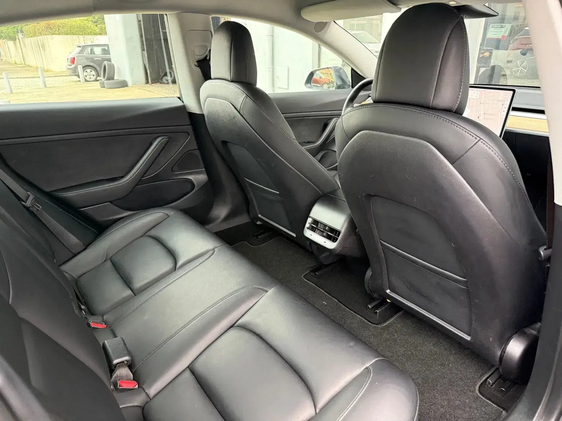 Tesla Model 3 Standard Range Plus RWD 8
