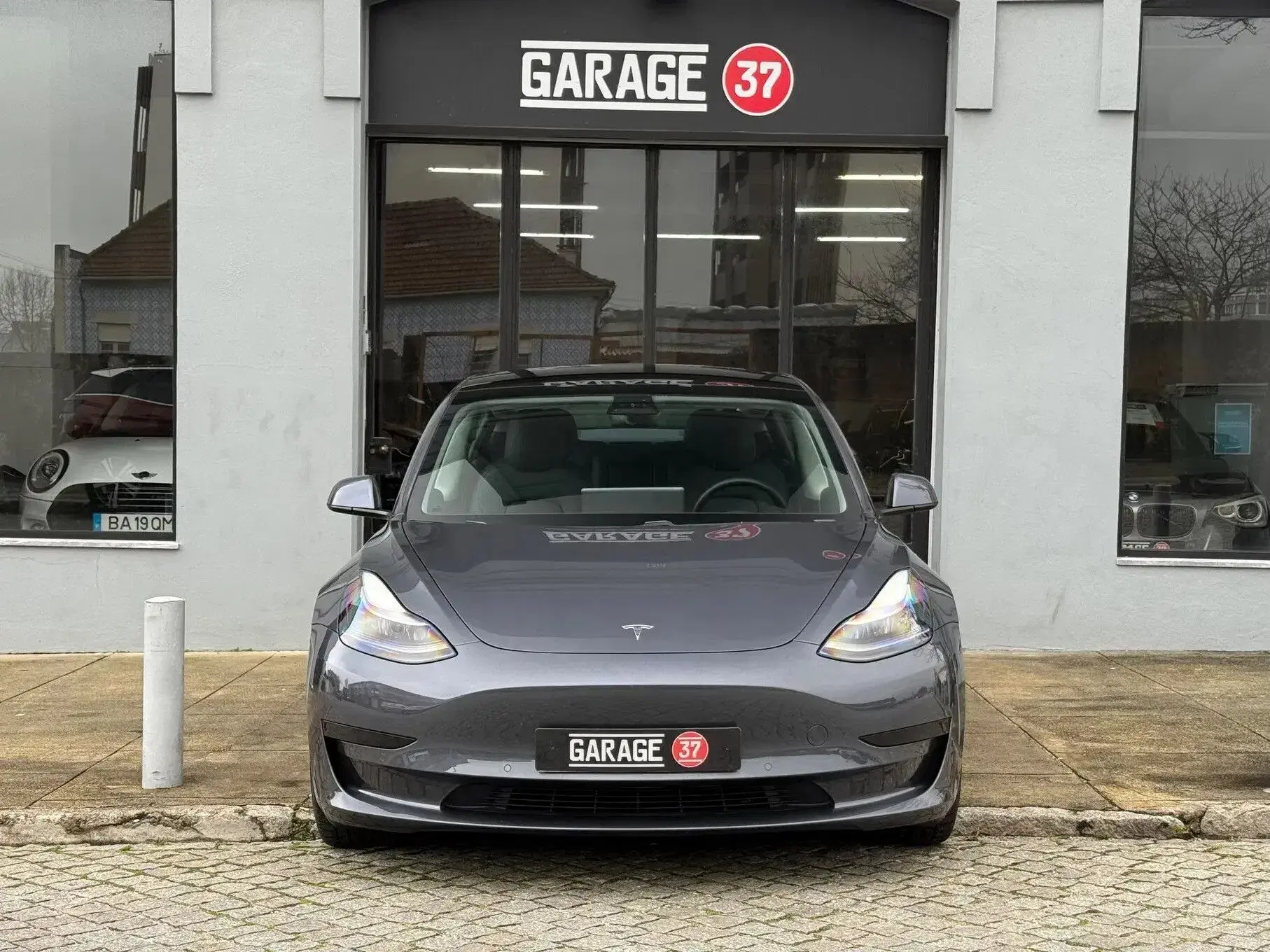 Tesla Model 3 Standard Range Plus RWD 12