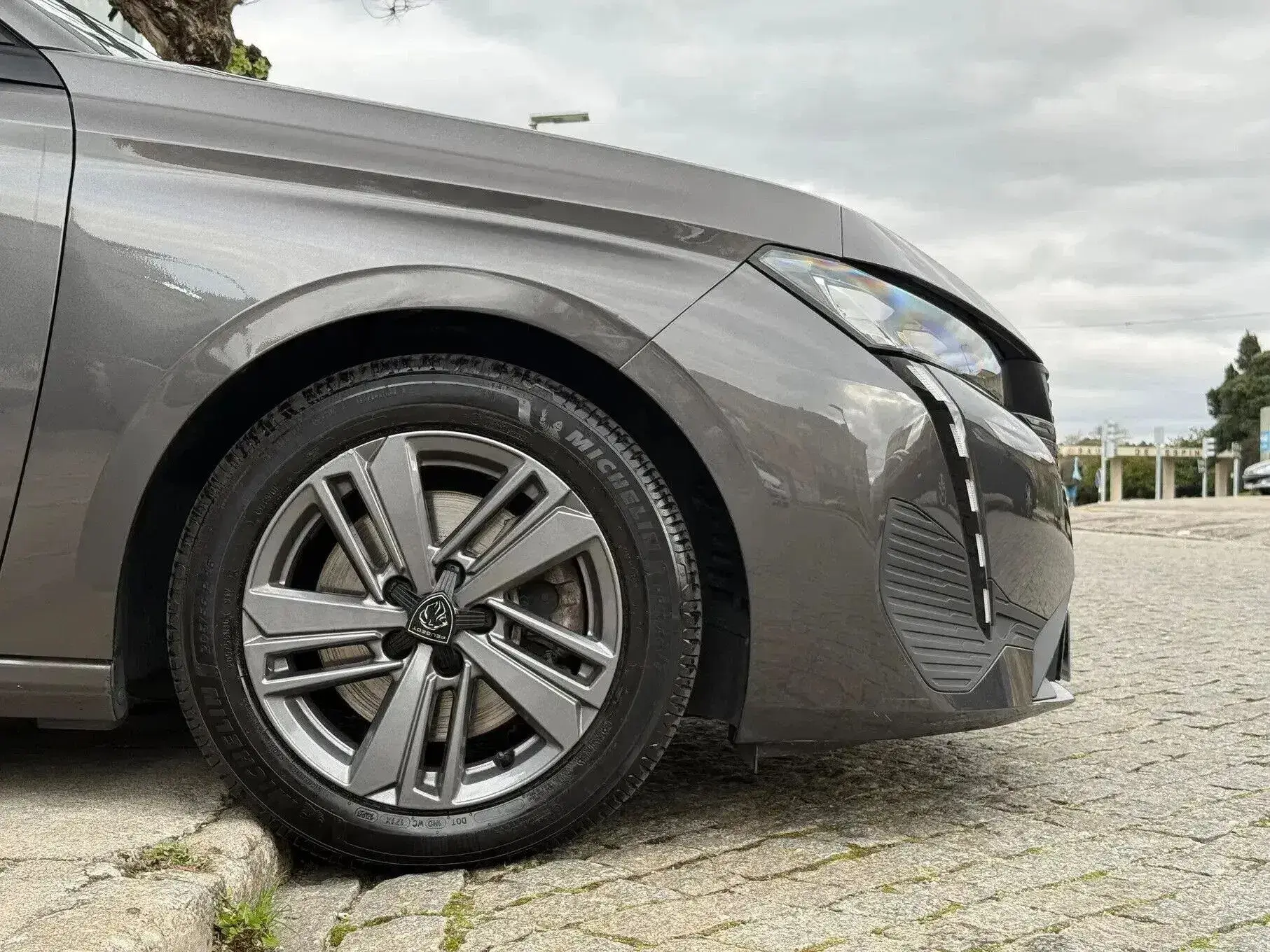 Peugeot 308 SW Outro 3