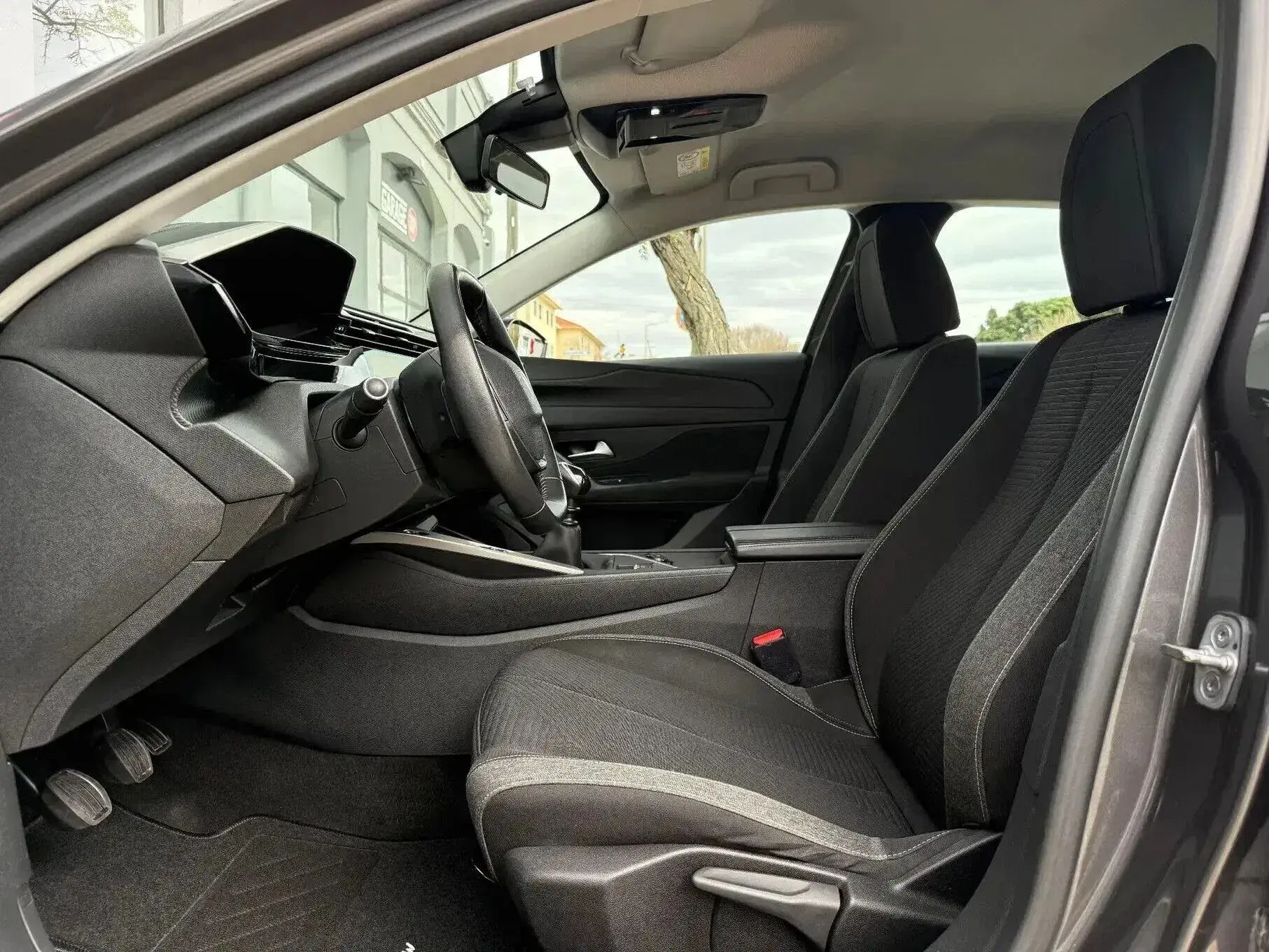 Peugeot 308 SW Outro 6