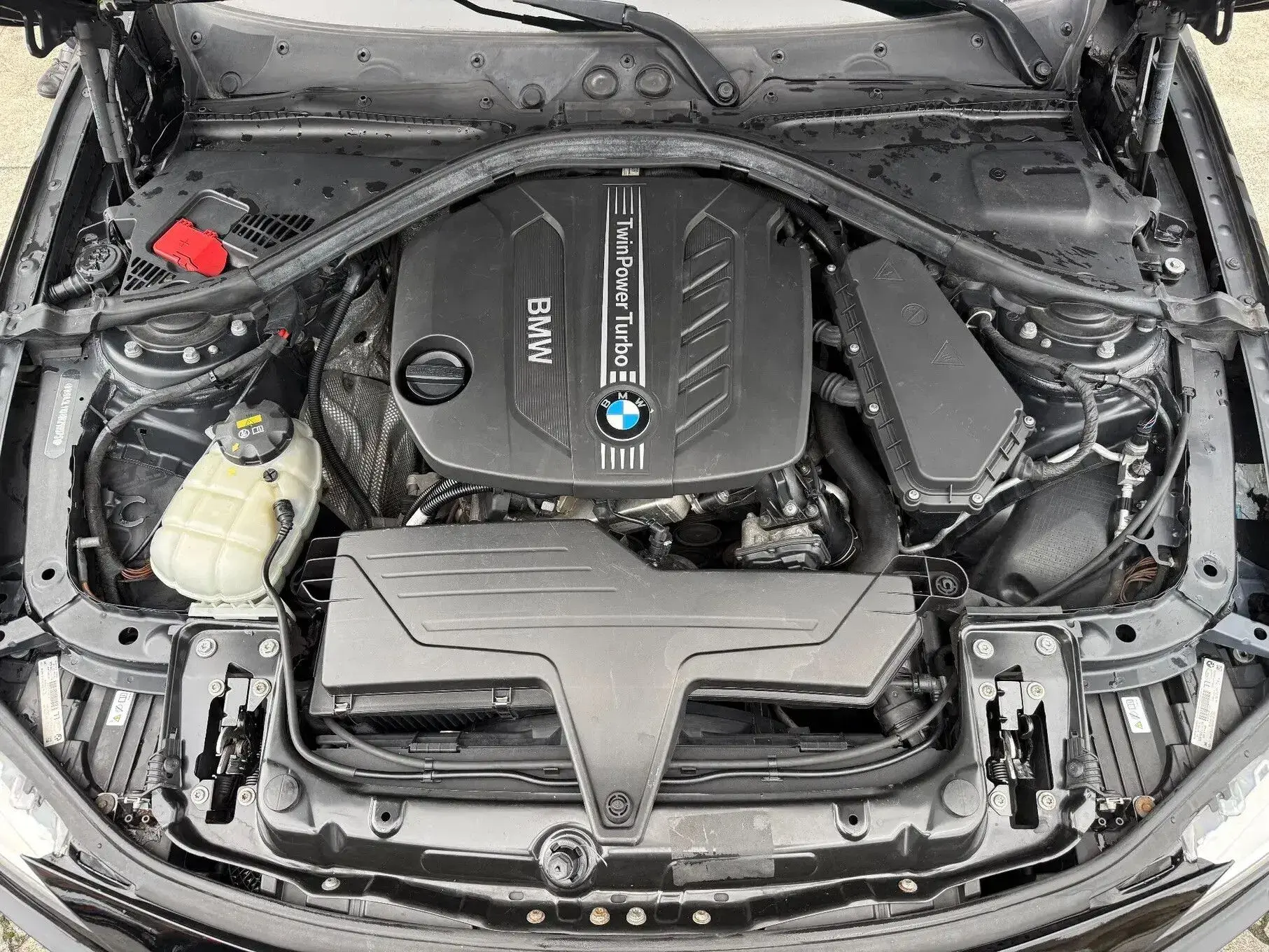 BMW 320 d ED Line Sport Auto 18