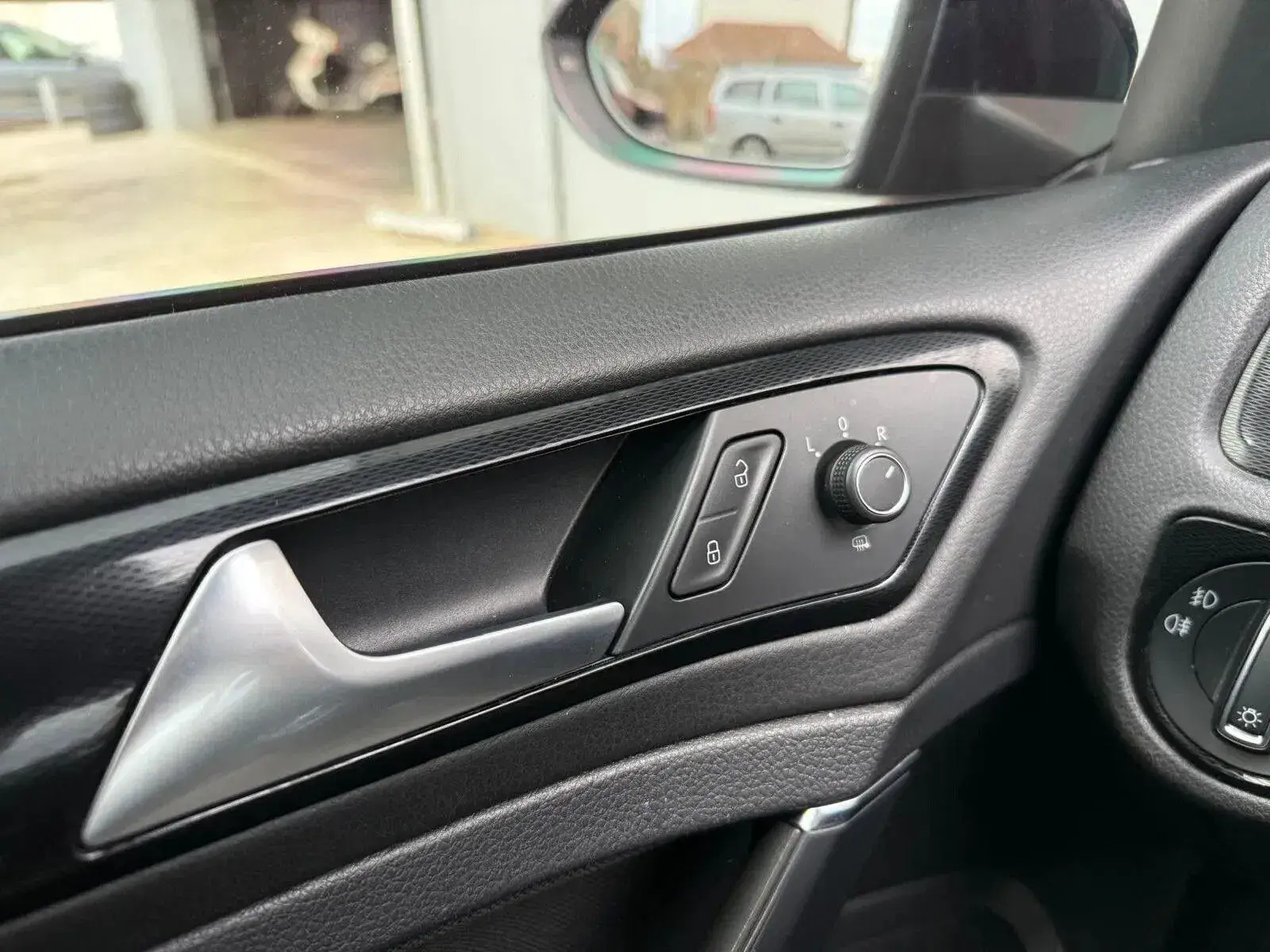 Volkswagen Golf 2.0 TDI GTD DSG 17