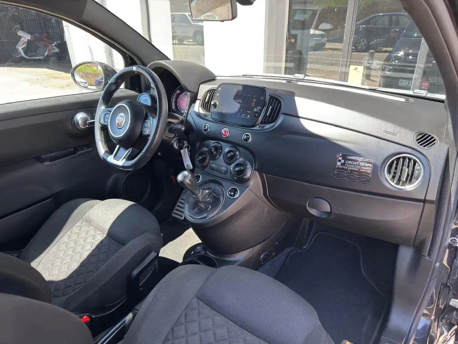 Abarth 595 Outro 11