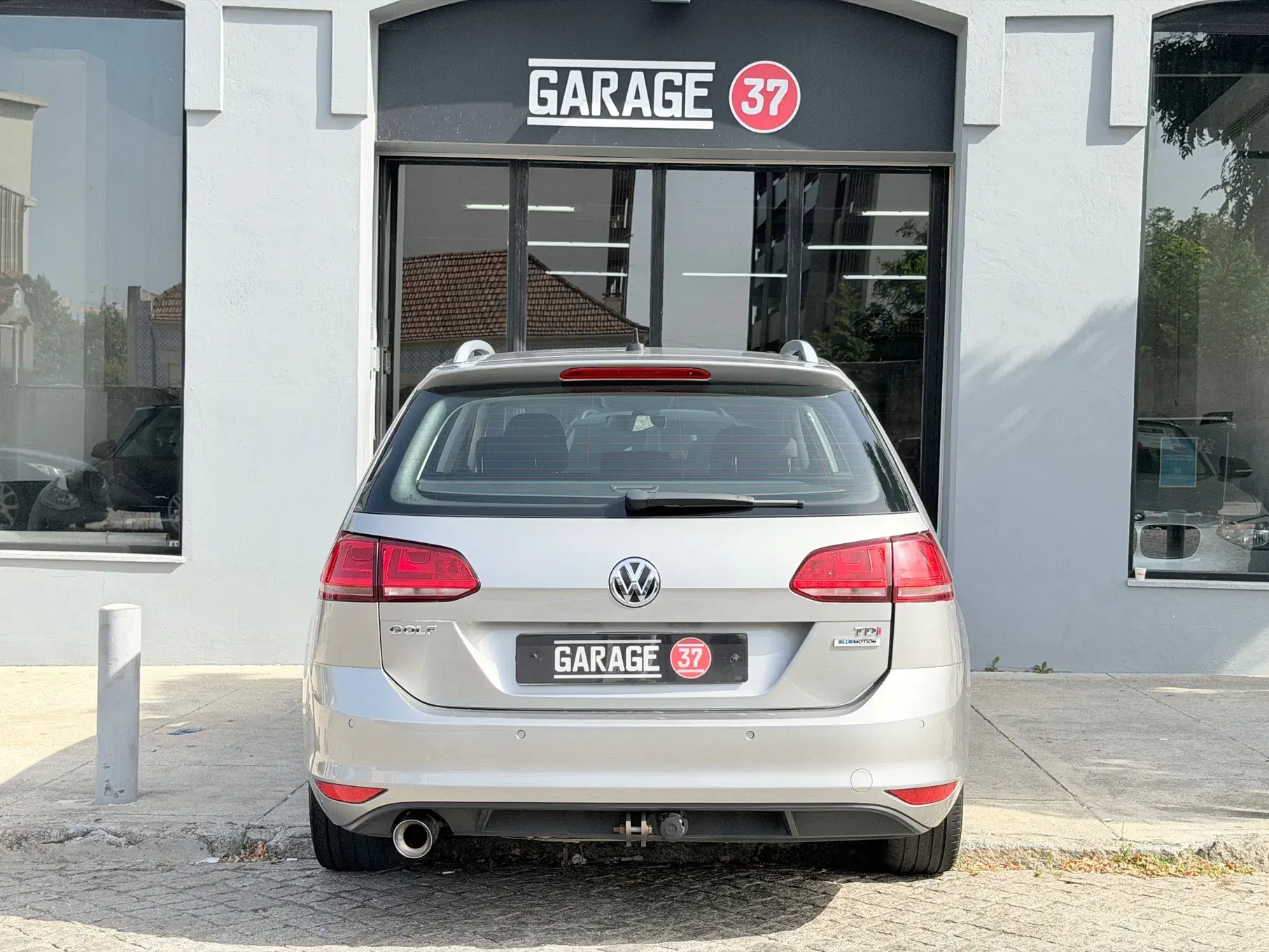 Volkswagen Golf Variant 1.6 TDi GPS Edition DSG 24