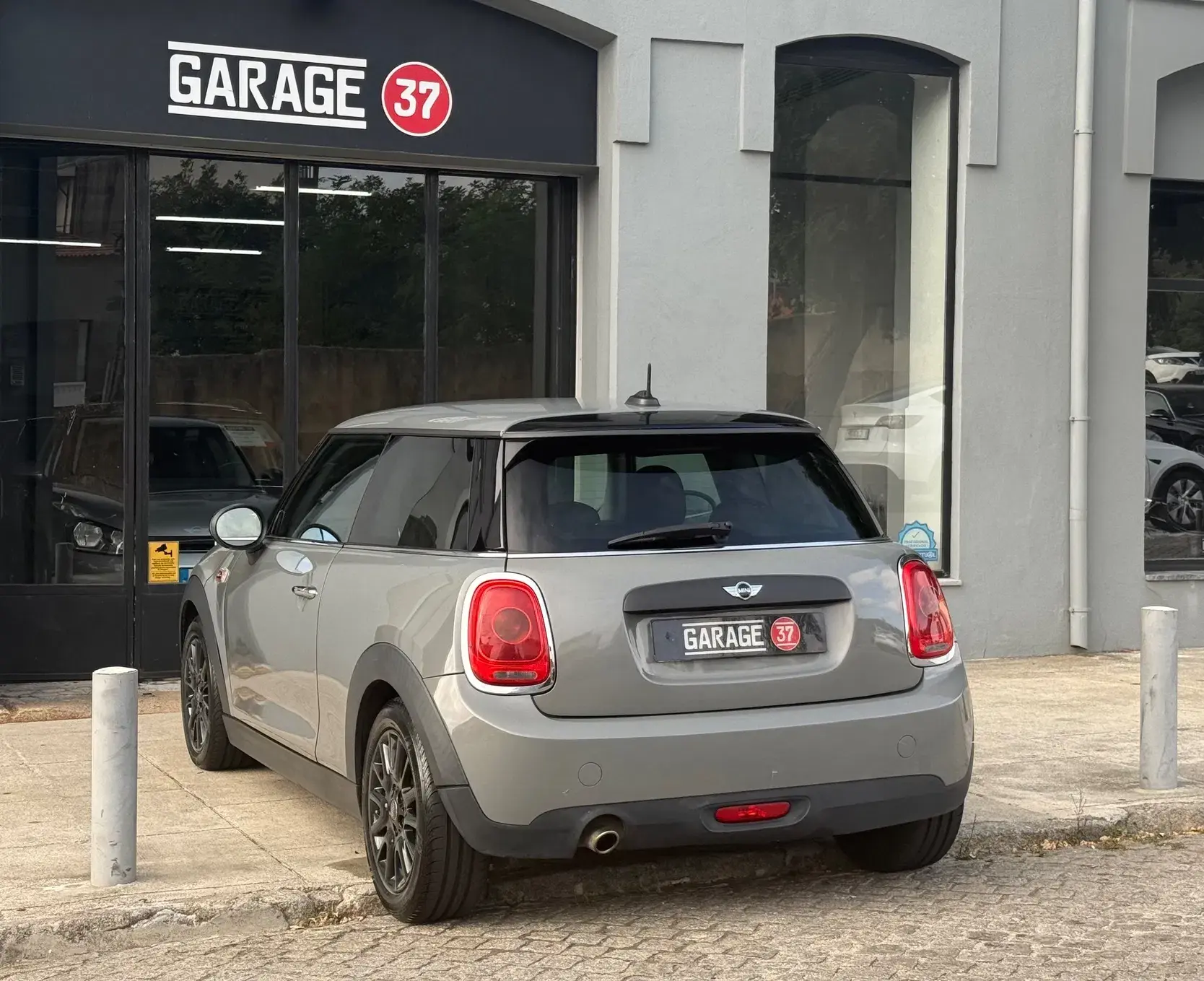 MINI 3 Portas One D 22