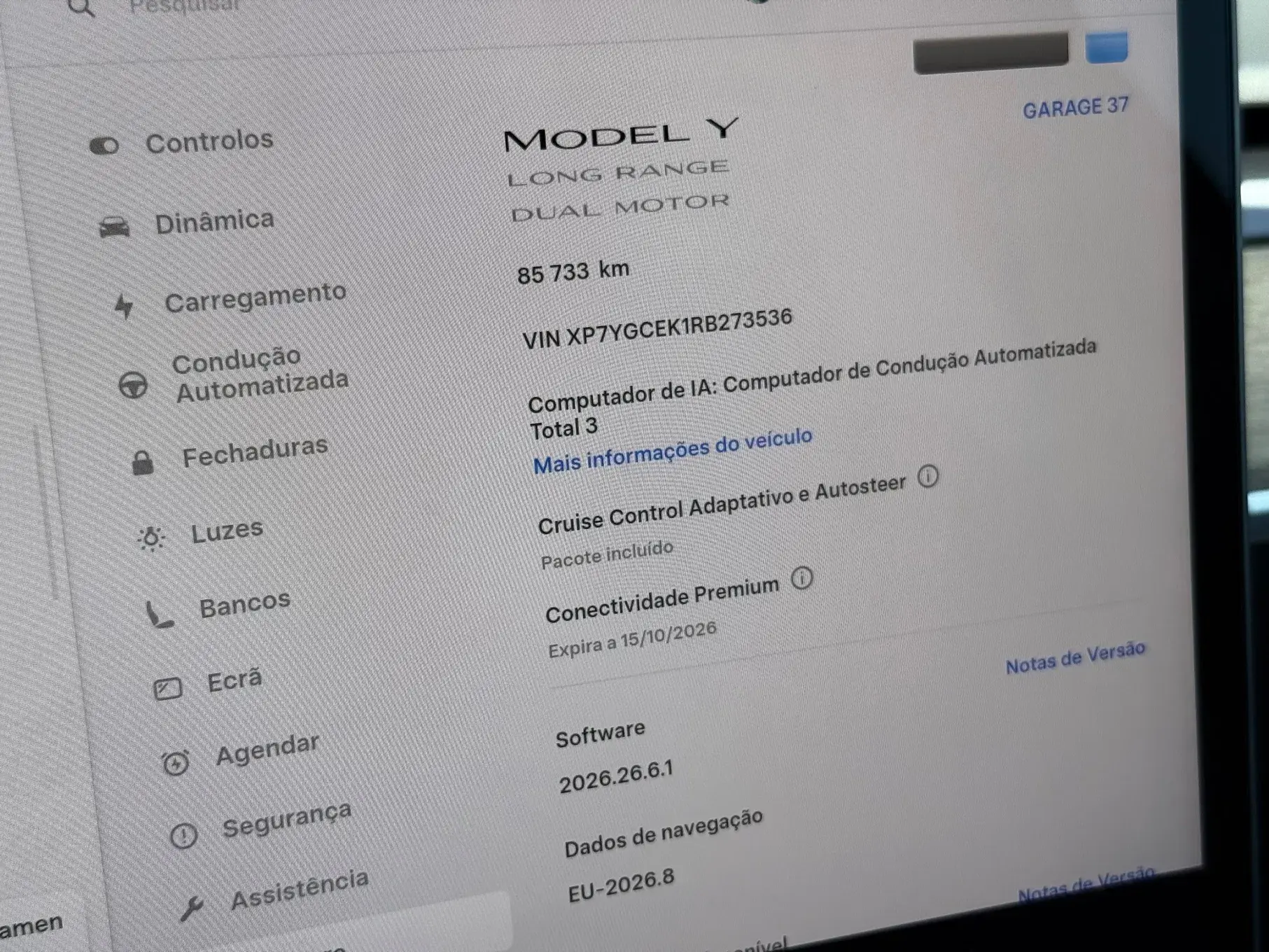 Tesla Model Y Long Range Dual Motor AWD 13