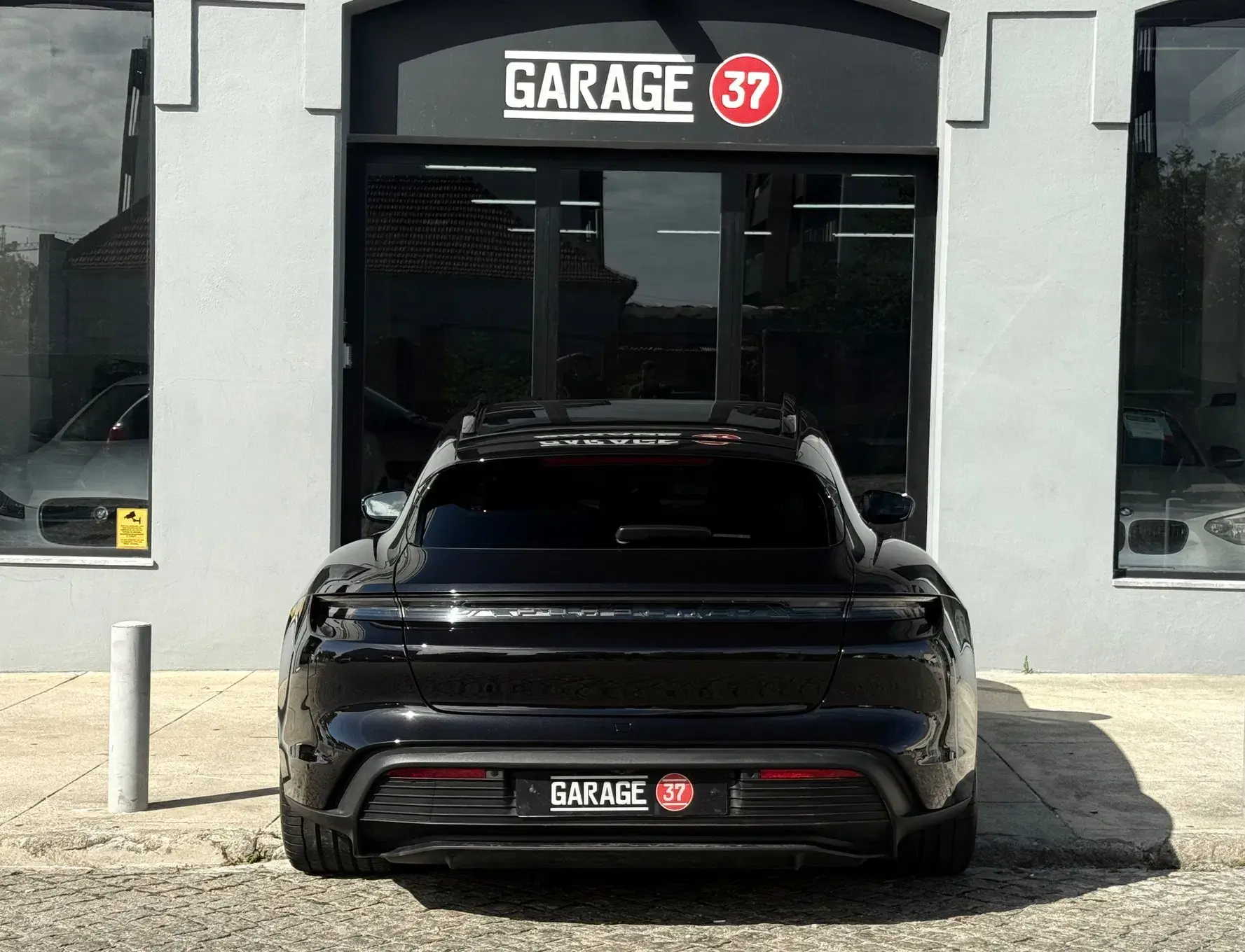 Porsche Taycan Cross Turismo 4 27