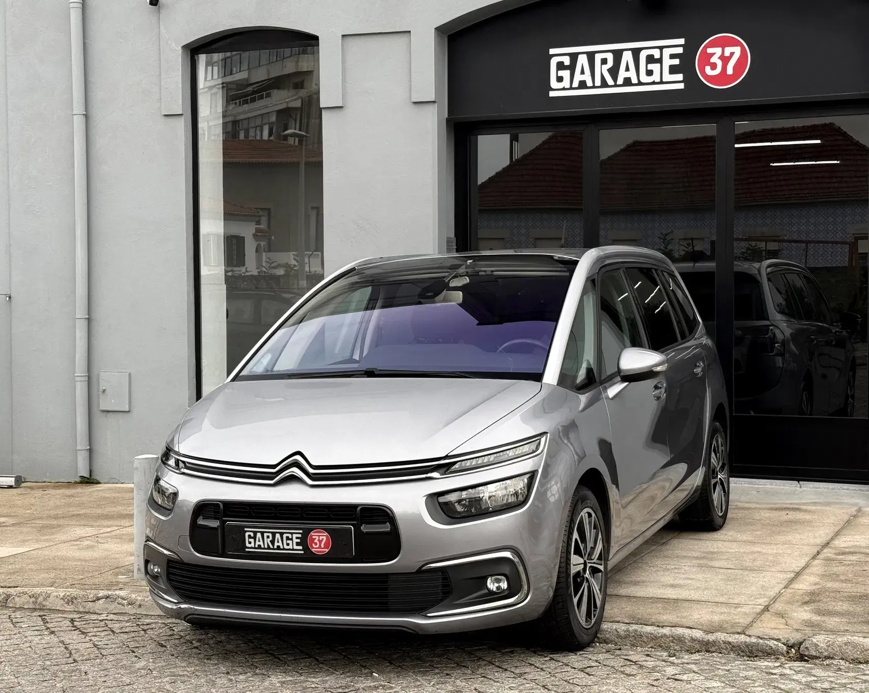 Citroen Grand C4 Spacetourer Outro 21