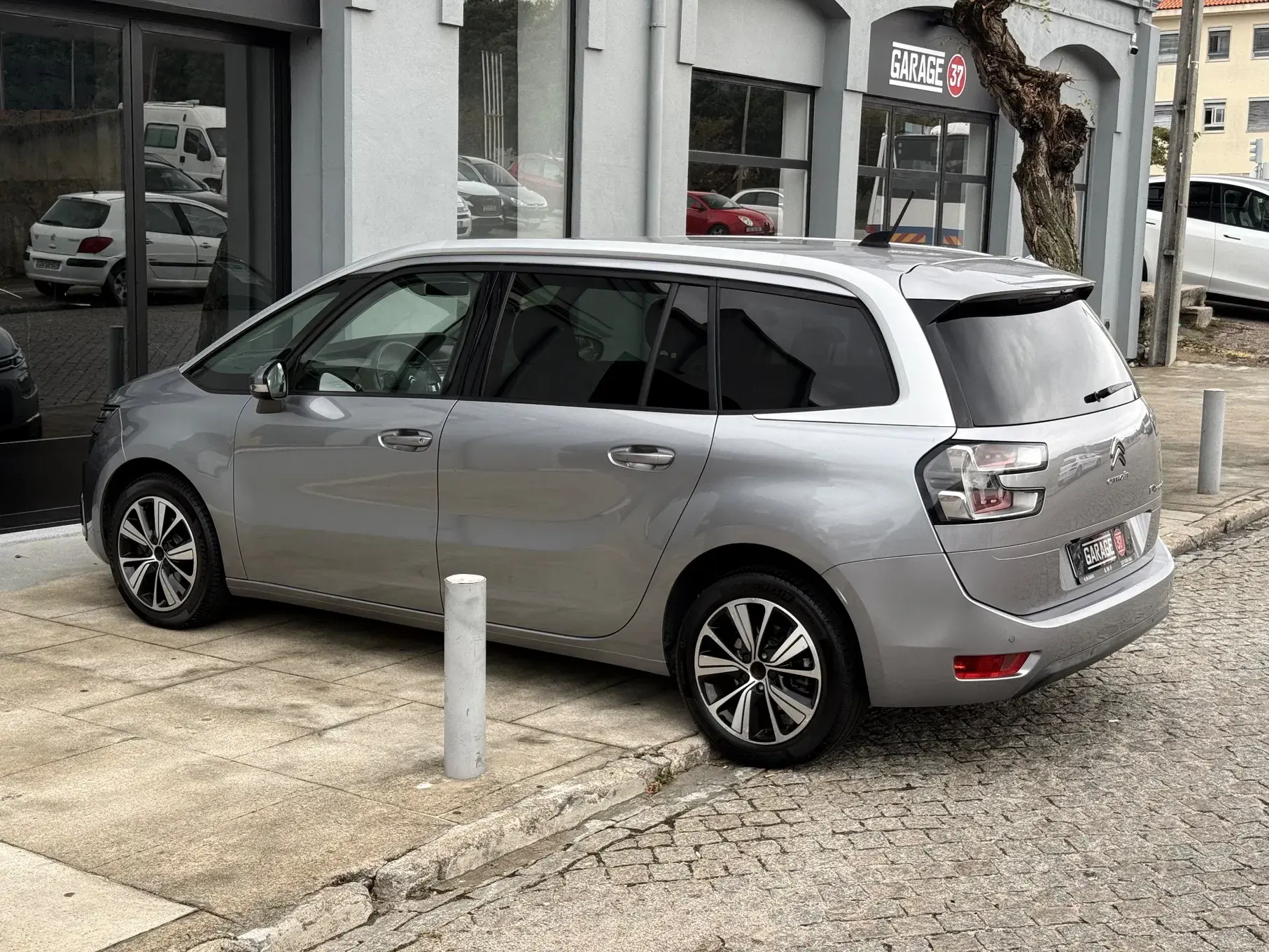 Citroen Grand C4 Spacetourer Outro 27