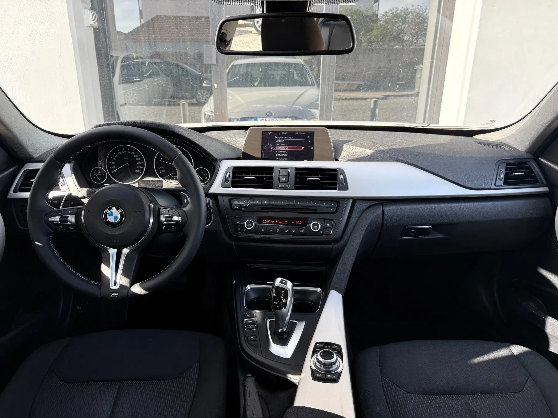 BMW 318 d Auto Pack M 7
