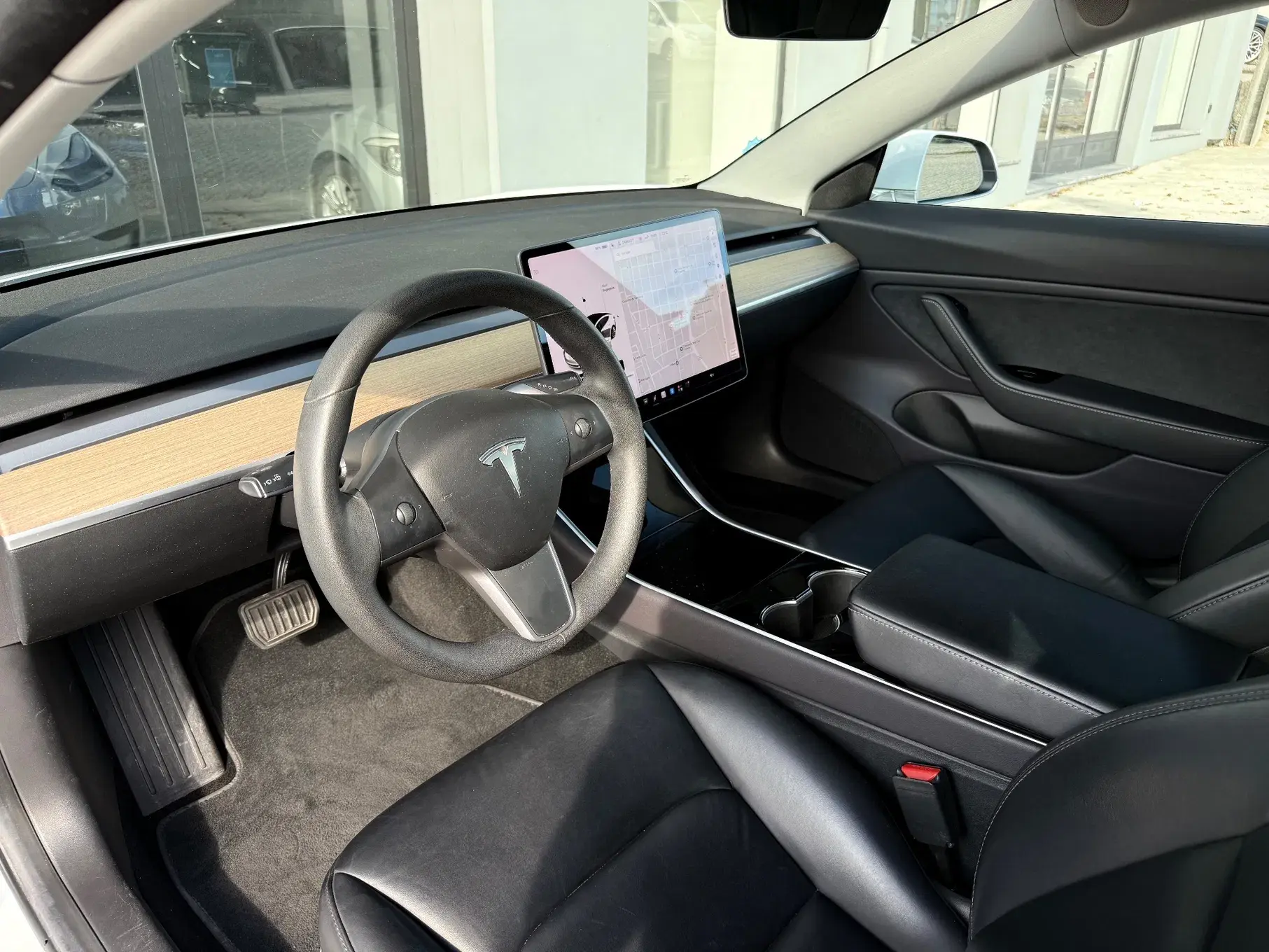 Tesla Model 3 Standard RWD Plus 5
