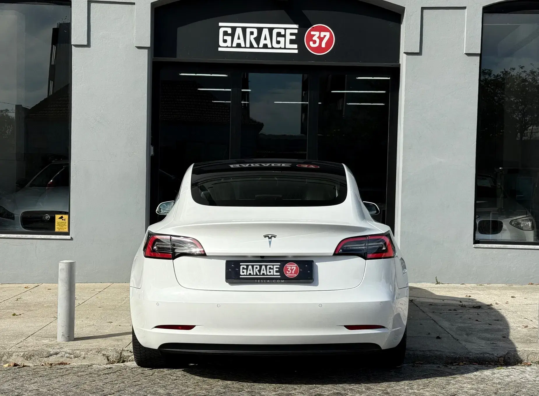 Tesla Model 3 Standard RWD Plus 24