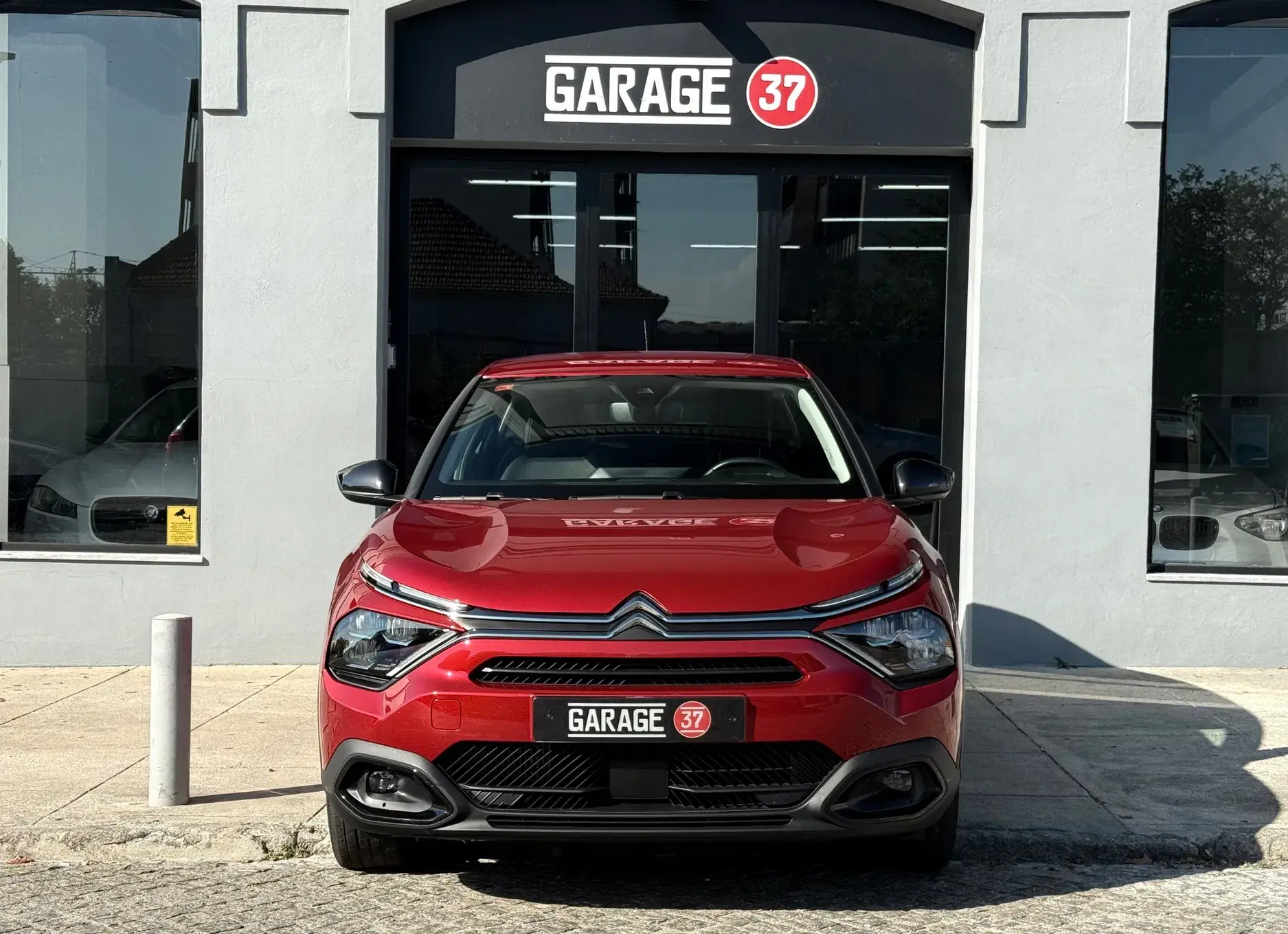Citroen C4 1.2 PureTech Shine 12