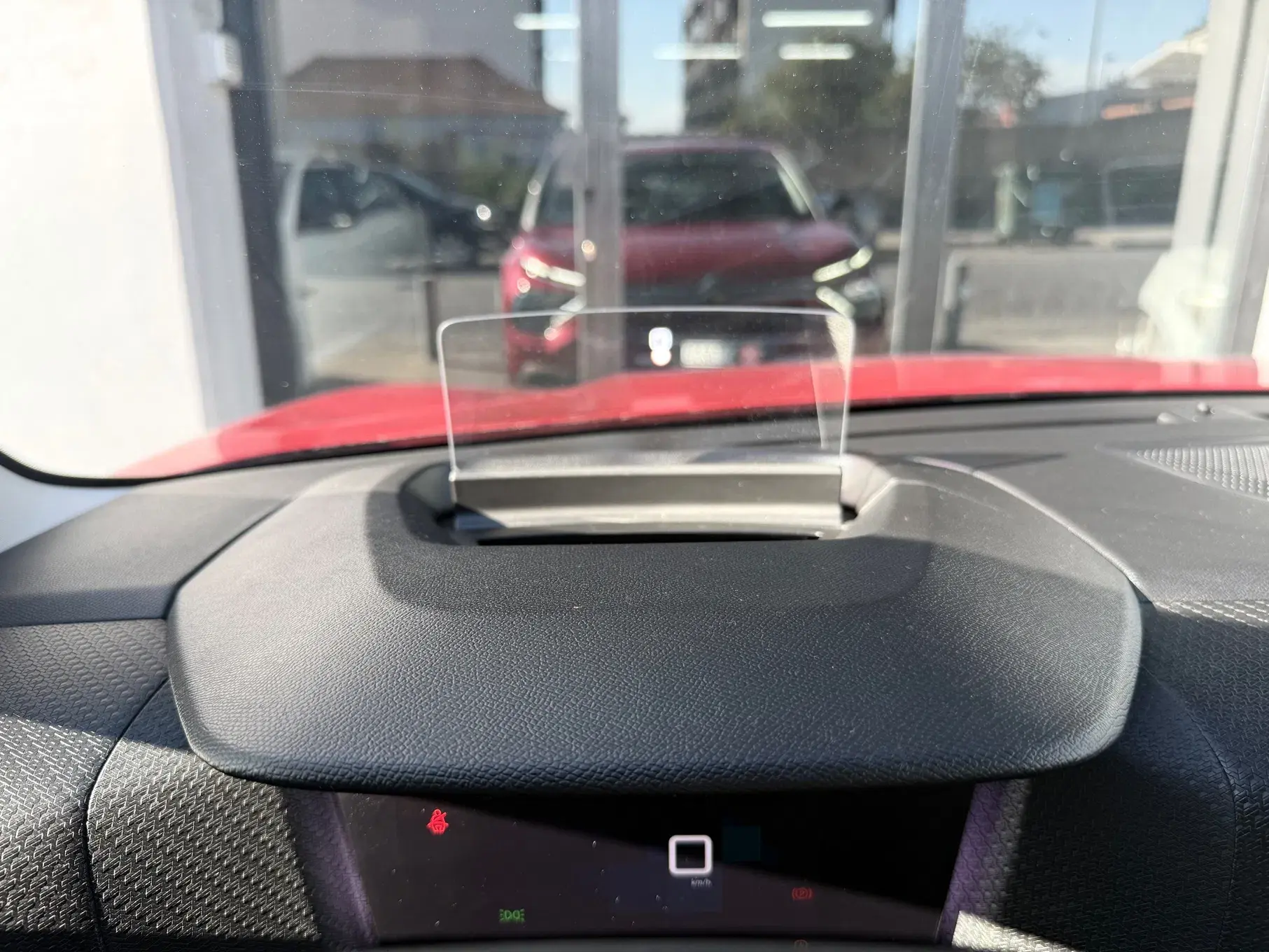 Citroen C4 1.2 PureTech Shine 21