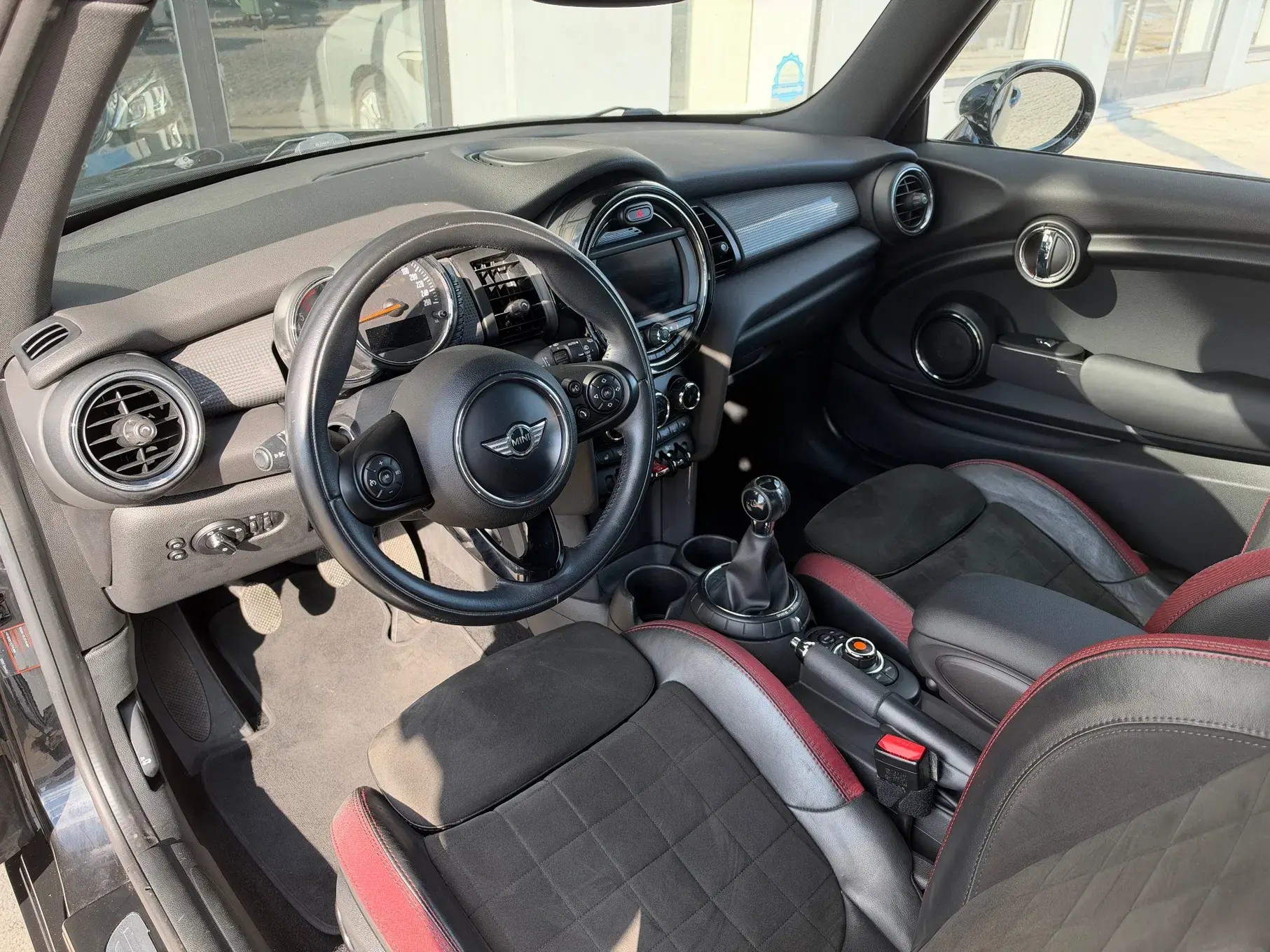 MINI 3 Portas Cooper D 5