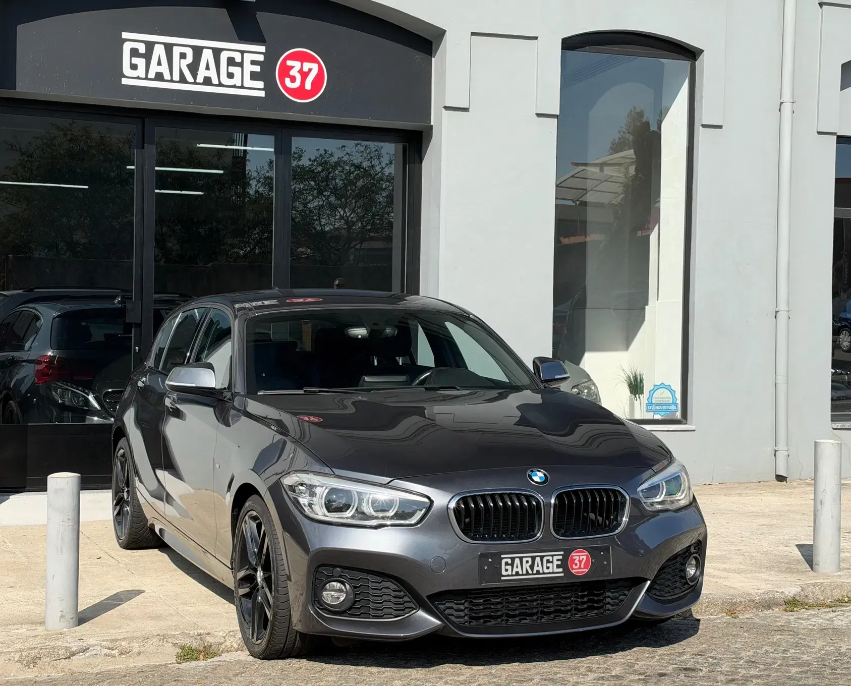 BMW 116 d Pack M Auto 1