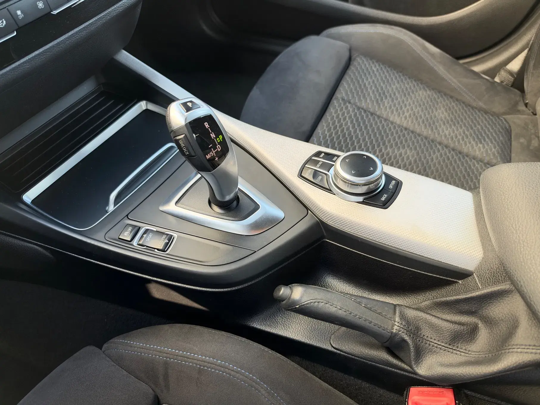 BMW 116 d Pack M Auto 15
