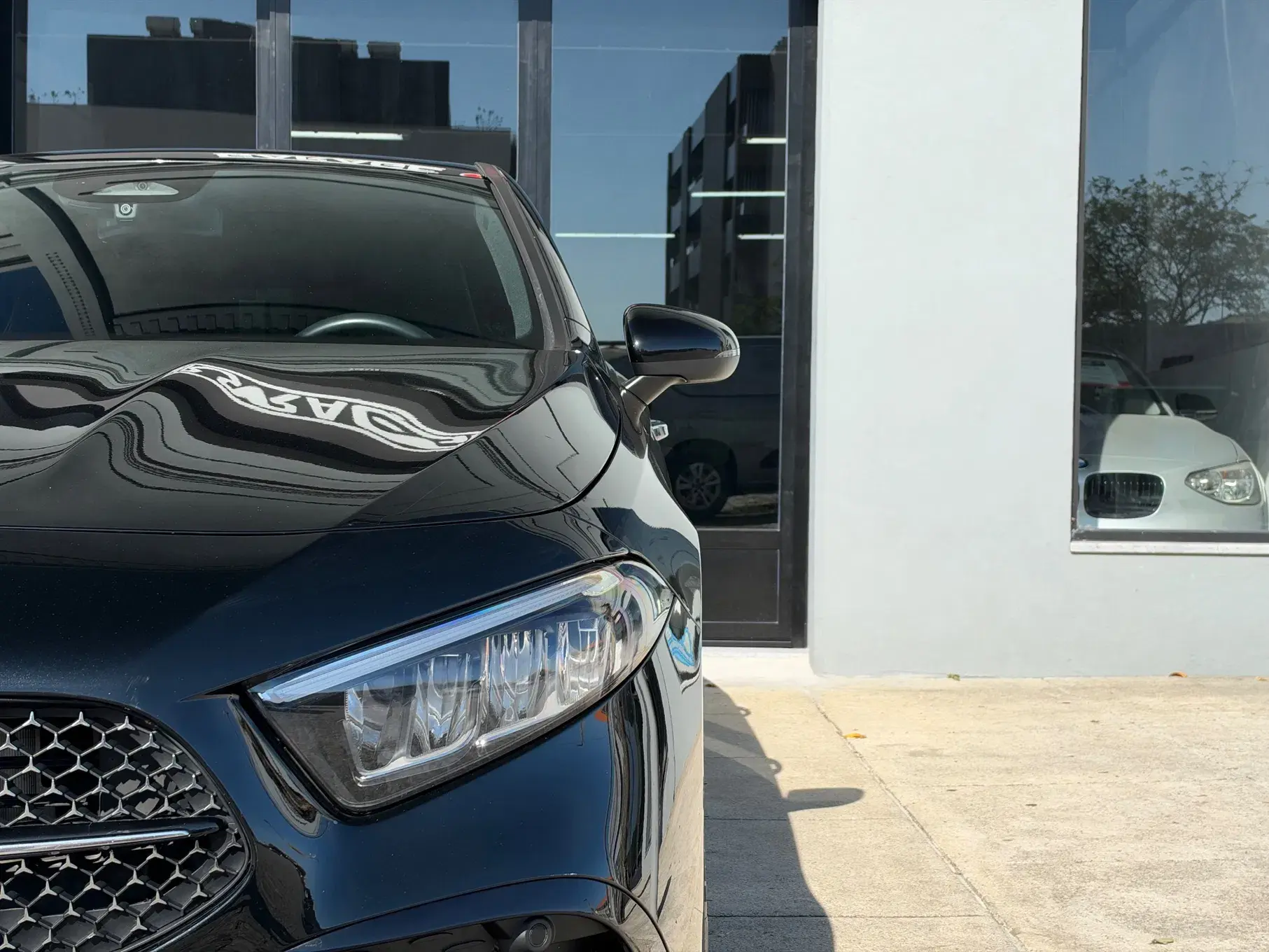 Mercedes-Benz A 180 7G-DCT AMG Line 3