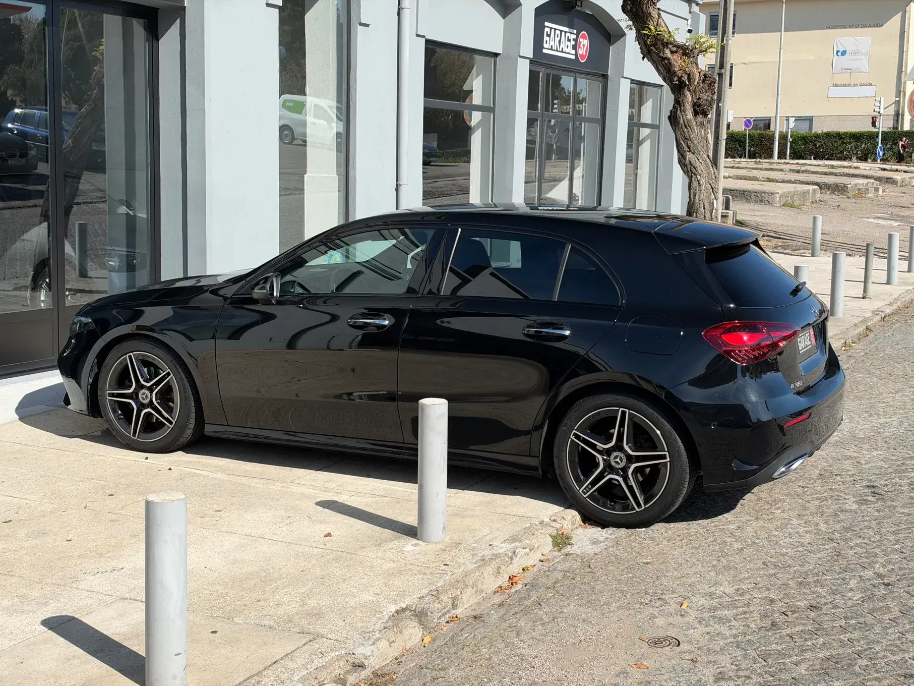 Mercedes-Benz A 180 7G-DCT AMG Line 28