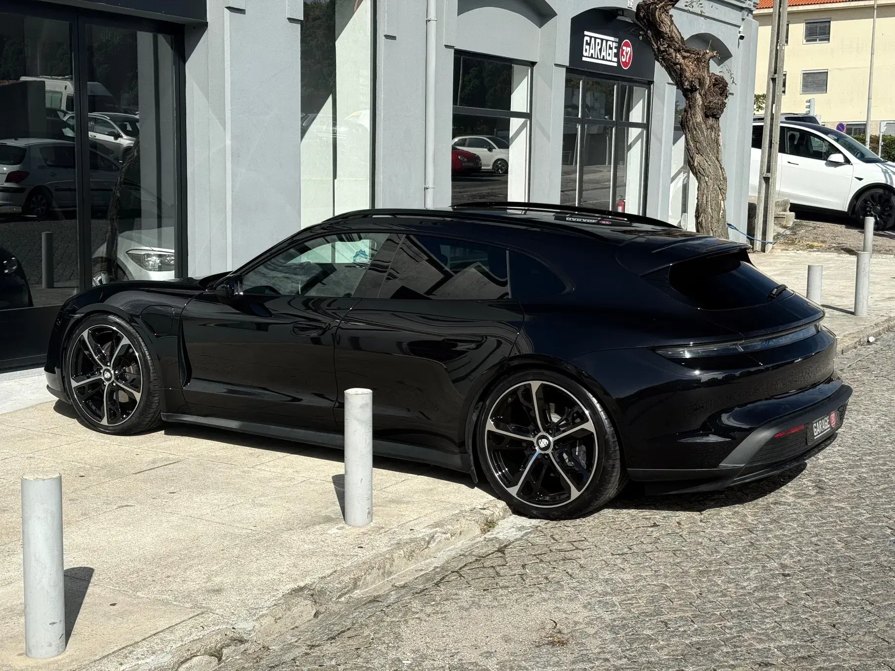 Porsche Taycan Cross Turismo 4 29