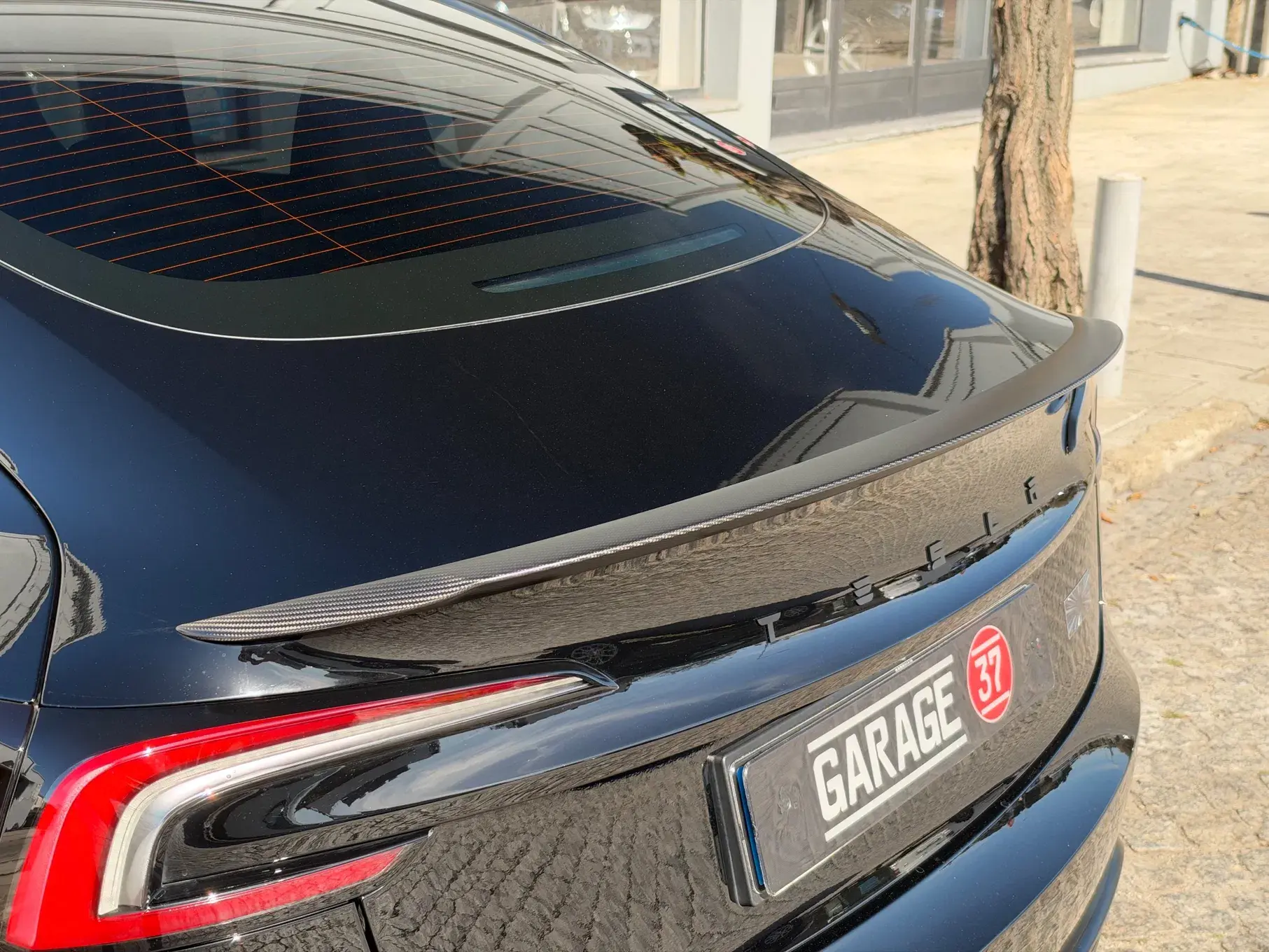 Tesla Model 3 AWD Dual Motor Performance 6