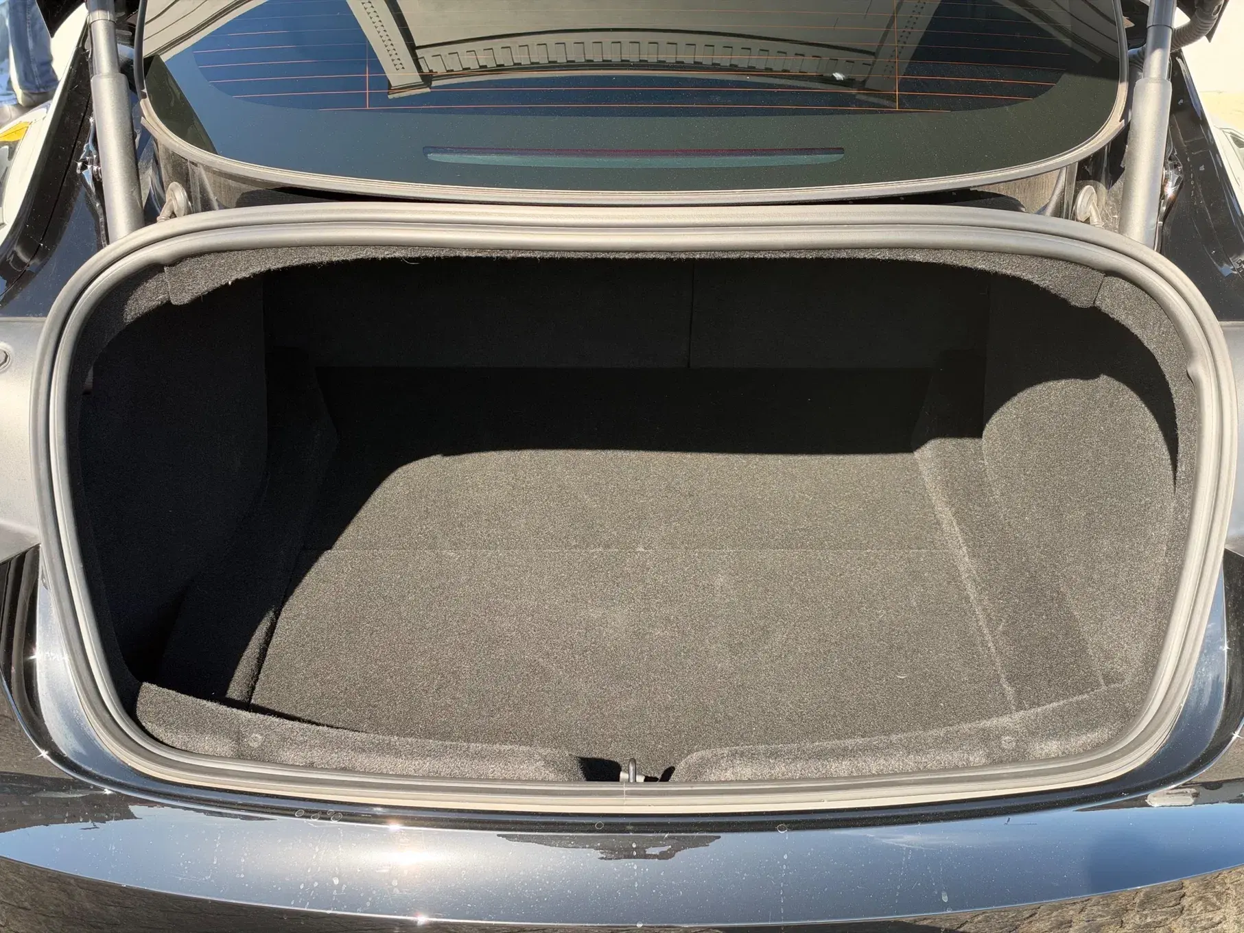 Tesla Model 3 AWD Dual Motor Performance 24