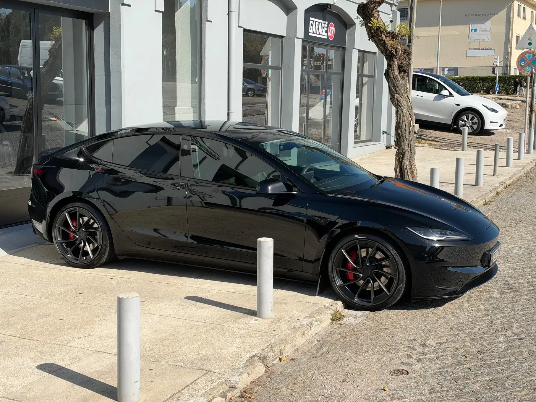 Tesla Model 3 AWD Dual Motor Performance 25