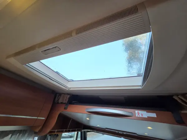 Chausson Welcome Outro 31