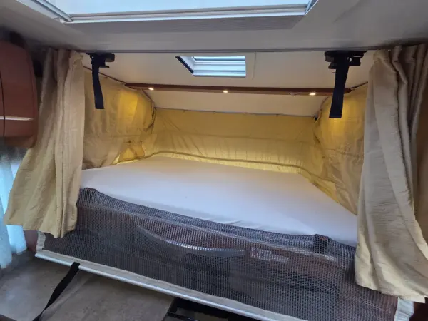 Chausson Welcome Outro 45