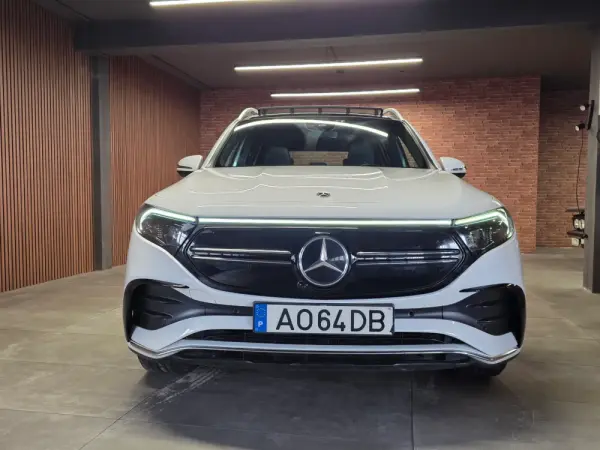 Mercedes-Benz EQB 350 4Matic AMG Line 19
