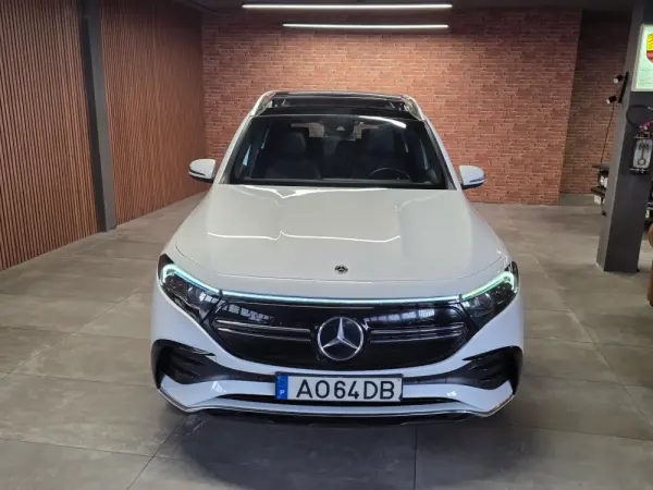 Mercedes-Benz EQB 350 4Matic AMG Line 18