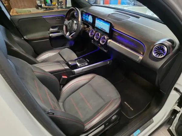 Mercedes-Benz EQB 350 4Matic AMG Line 20