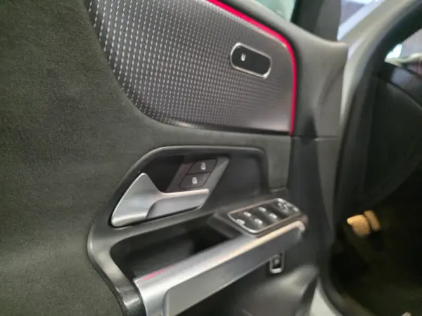 Mercedes-Benz EQB 350 4Matic AMG Line 42