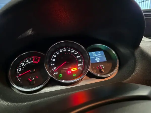 Renault Mégane Sport Tourer 1.5 dCi GT Line 32