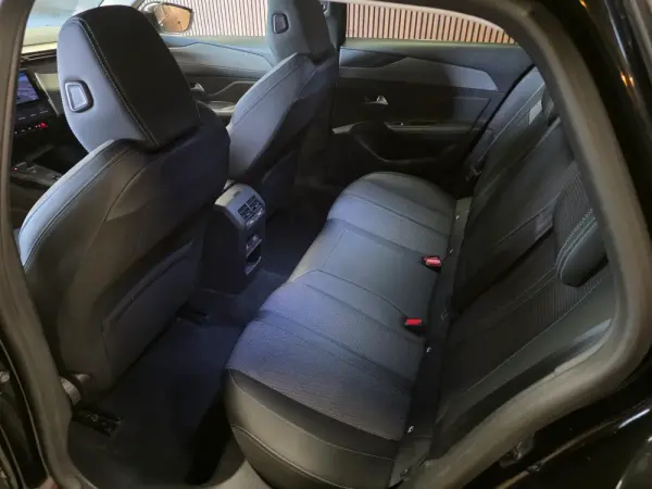 Peugeot 308 SW PureTech 130 GPF EAT8 Stop & Start Allure Pack 7