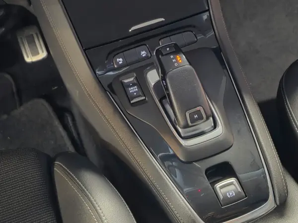 Opel Grandland Outro 2