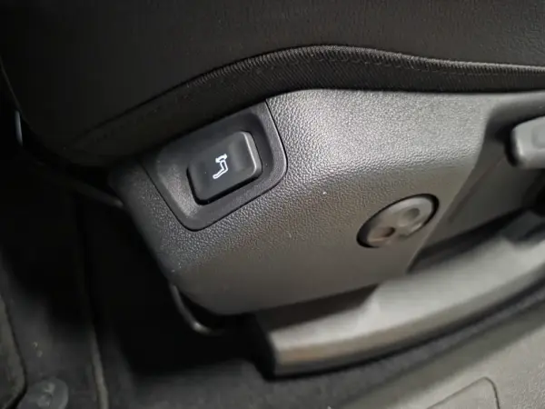 Opel Grandland Outro 11