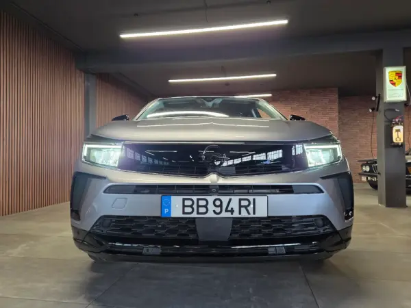 Opel Grandland Outro 25