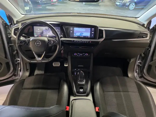 Opel Grandland Outro 39